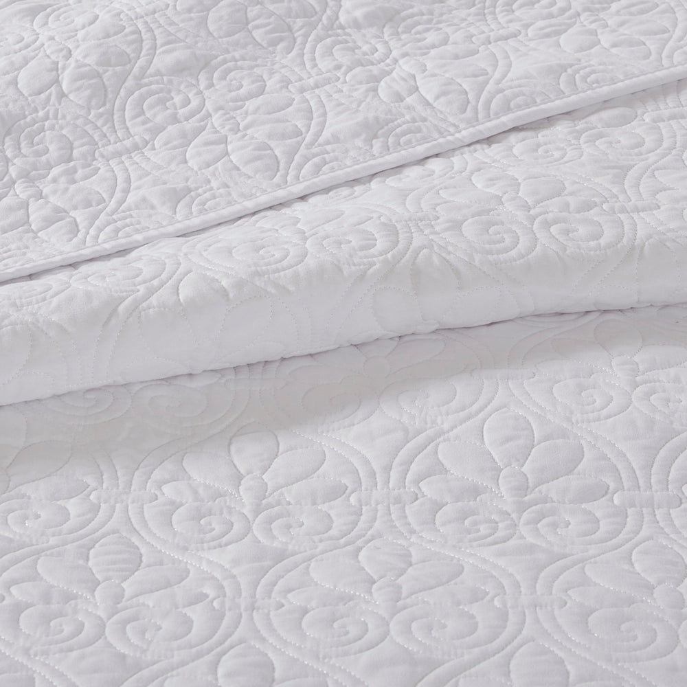 Reversible Bedspread Set White Twin Media 2