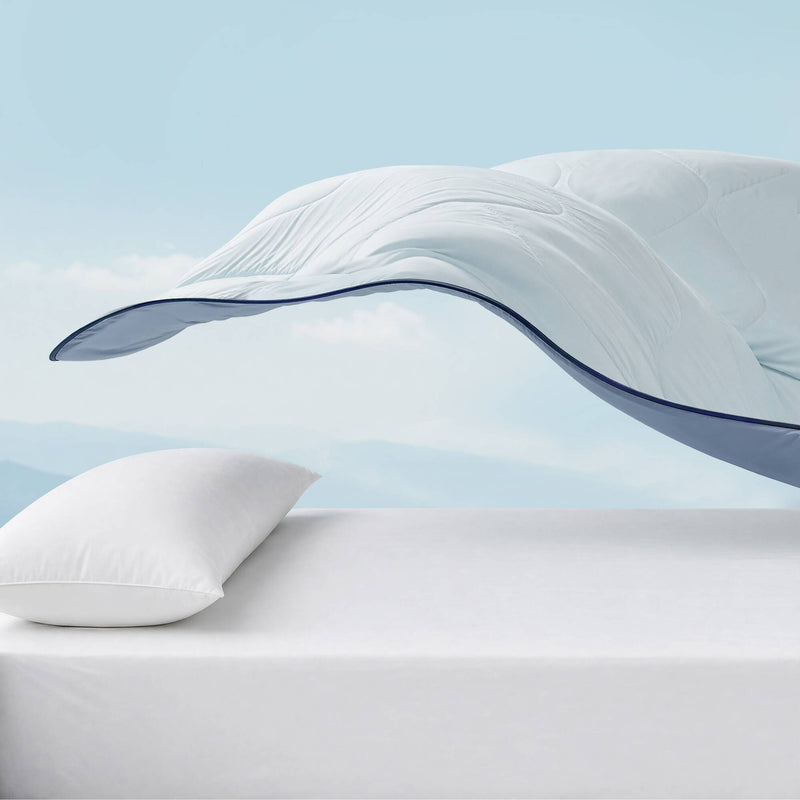 1 Piece Full/Queen Down Alternative Comforter,Light Blue