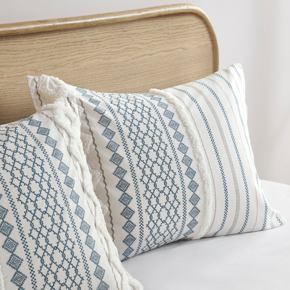 Cotton Printed Comforter Set with Chenille White/Navy King/Cal King Media 10