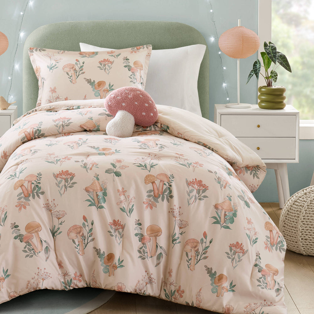 3- Piece Twin/Twin XL Mushroom Garden Comforter Set Media 2