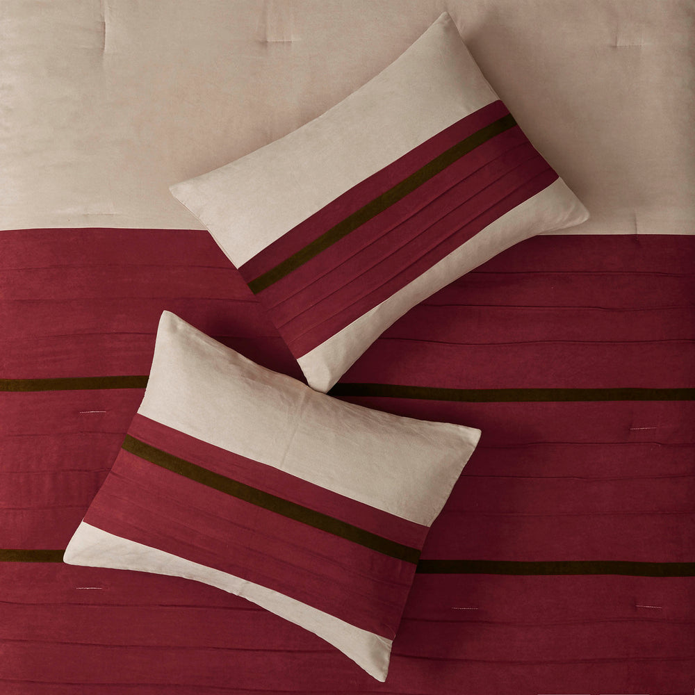 7 PC Pieced Faux Suede Comforter Set Red Queen Media 2