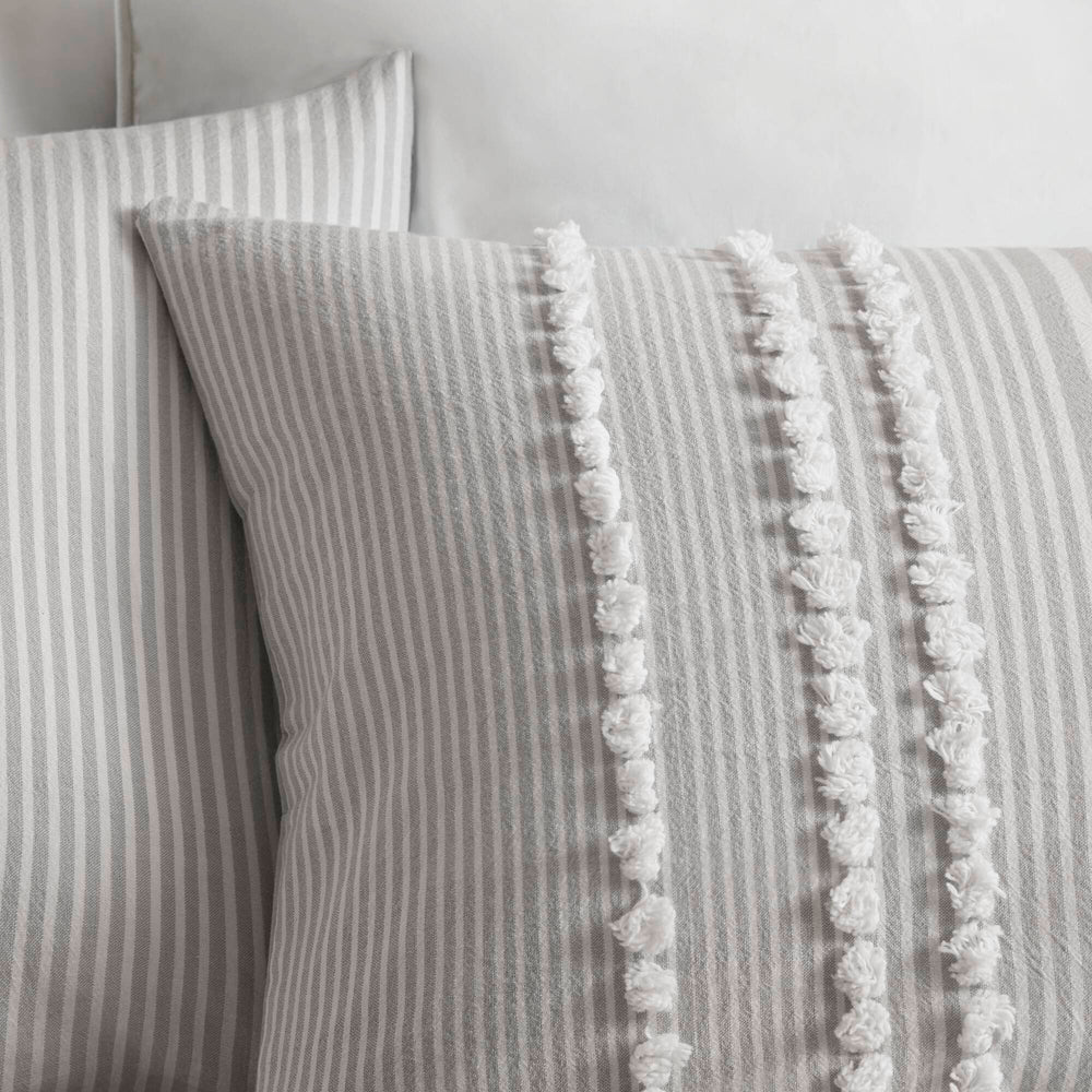 3- Piece King Cotton Yarn Dyed Duvet Cover Set Media 5