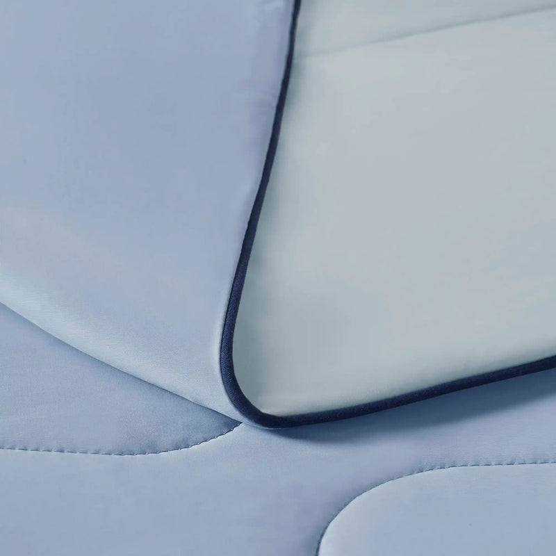 1 Piece Down Alternative Comforter