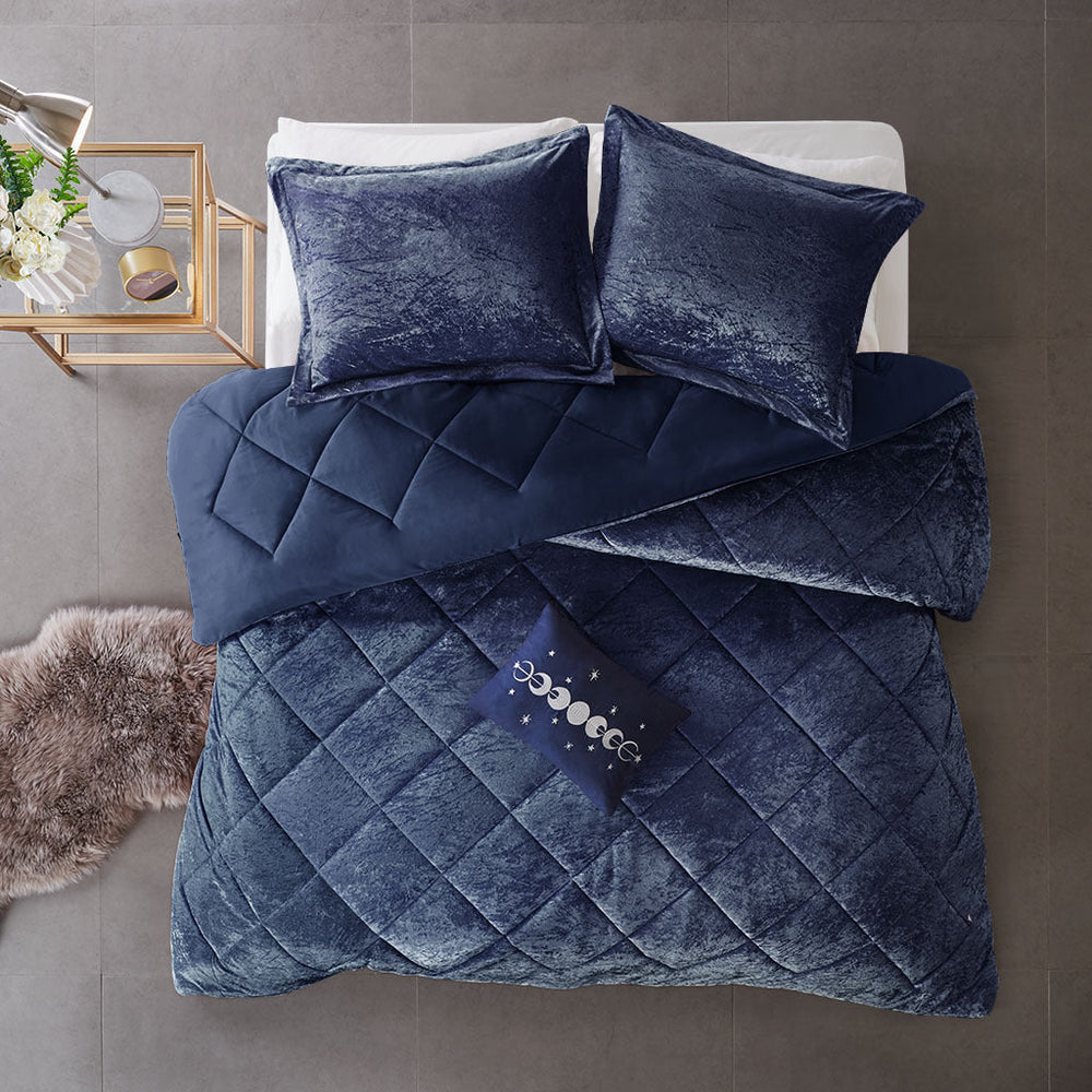 Twin/Twin XL Velvet Comforter Set with Throw Pillow Media 10