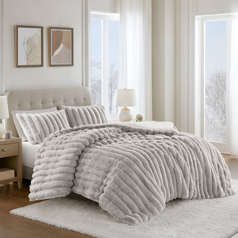 3 Pieces Full/Queen  soft Faux Fur Ribbed Comforter Set,Light Gray