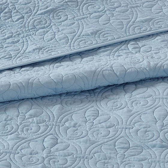 Reversible Quilt Set Blue King/Cal King Media 2