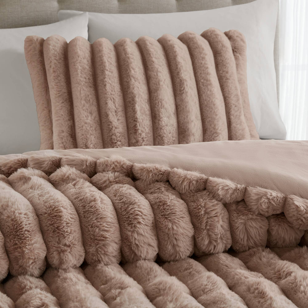 3 Pieces Full/Queen Ultrasoft Faux Fur Ribbed Comforter Set,Mocha Media 18