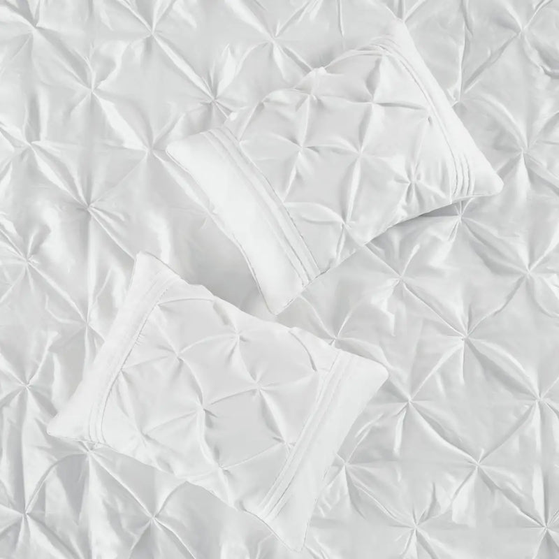 7-Piece 100% Polyester Pieced Pleated Tufted Comforter Set