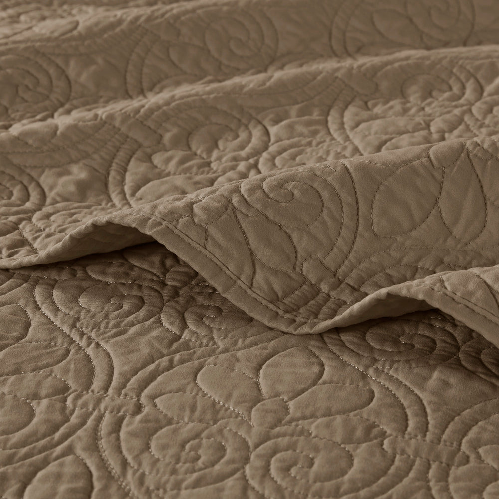 Reversible Bedspread Set Mocha Queen Media 2