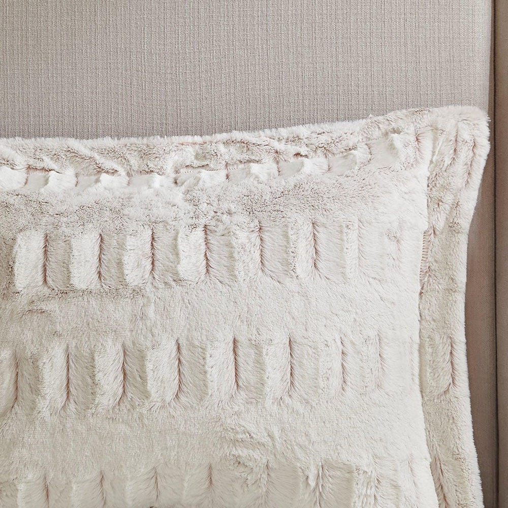 Full/Queen Back Print Long Fur Comforter Mini Set Media 7