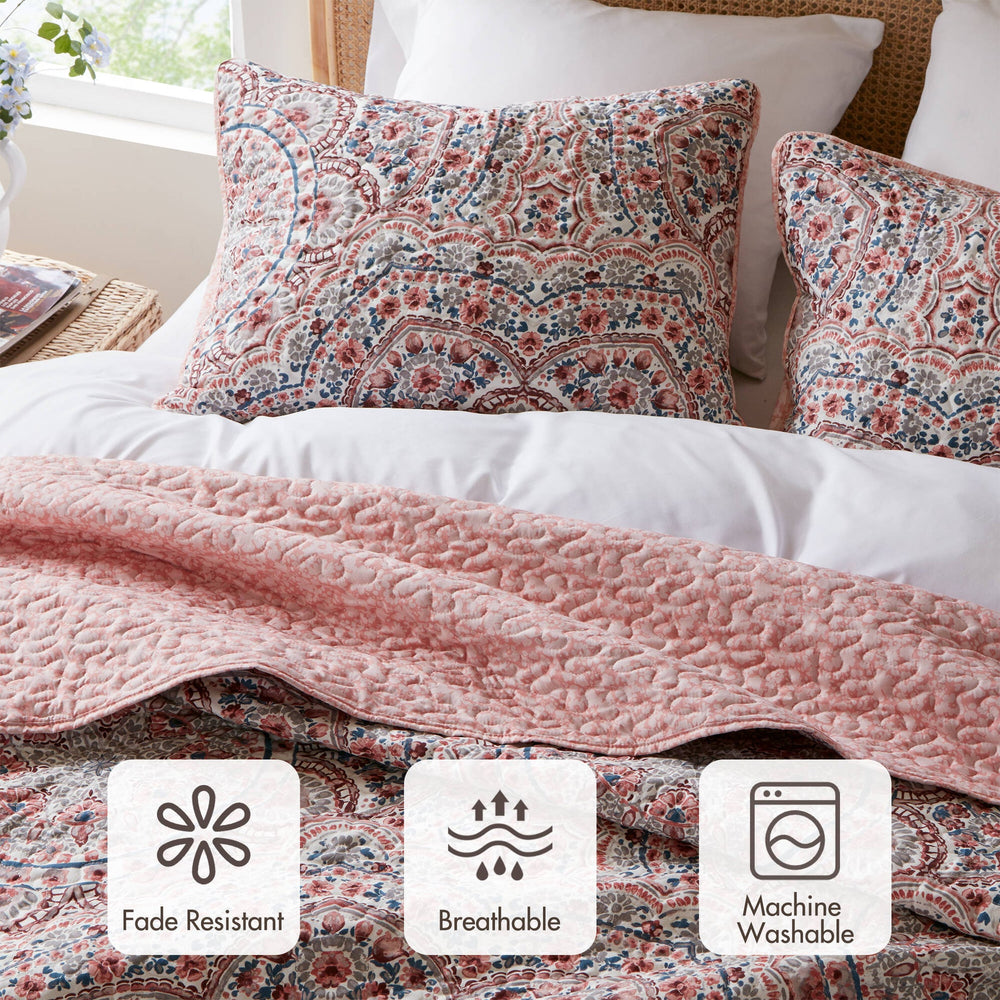 3-Piece King Boho Floral Reversible Quilt Media 7
