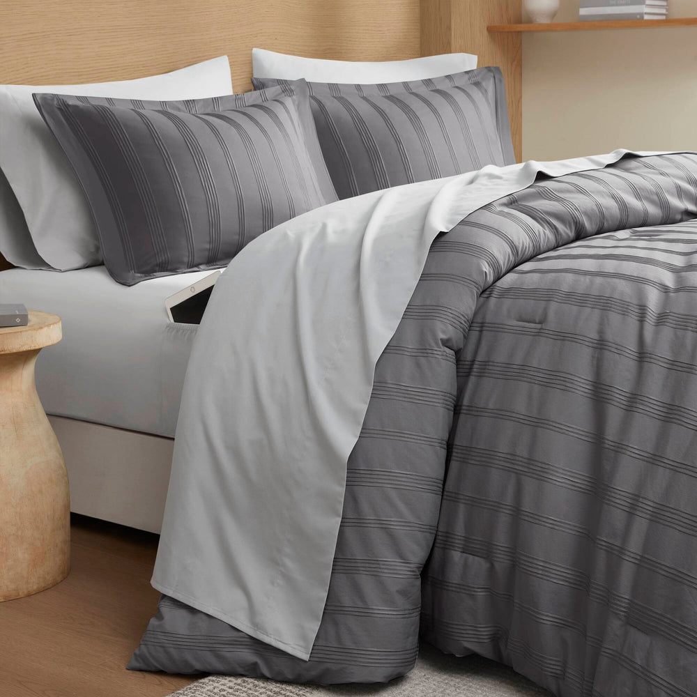 7-Piece King Woven Striped Comforter Set Media 18