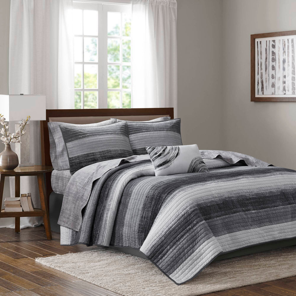 8-Piece King 8 Piece Quilt Set with Cotton Bed Sheets,Black Media 12