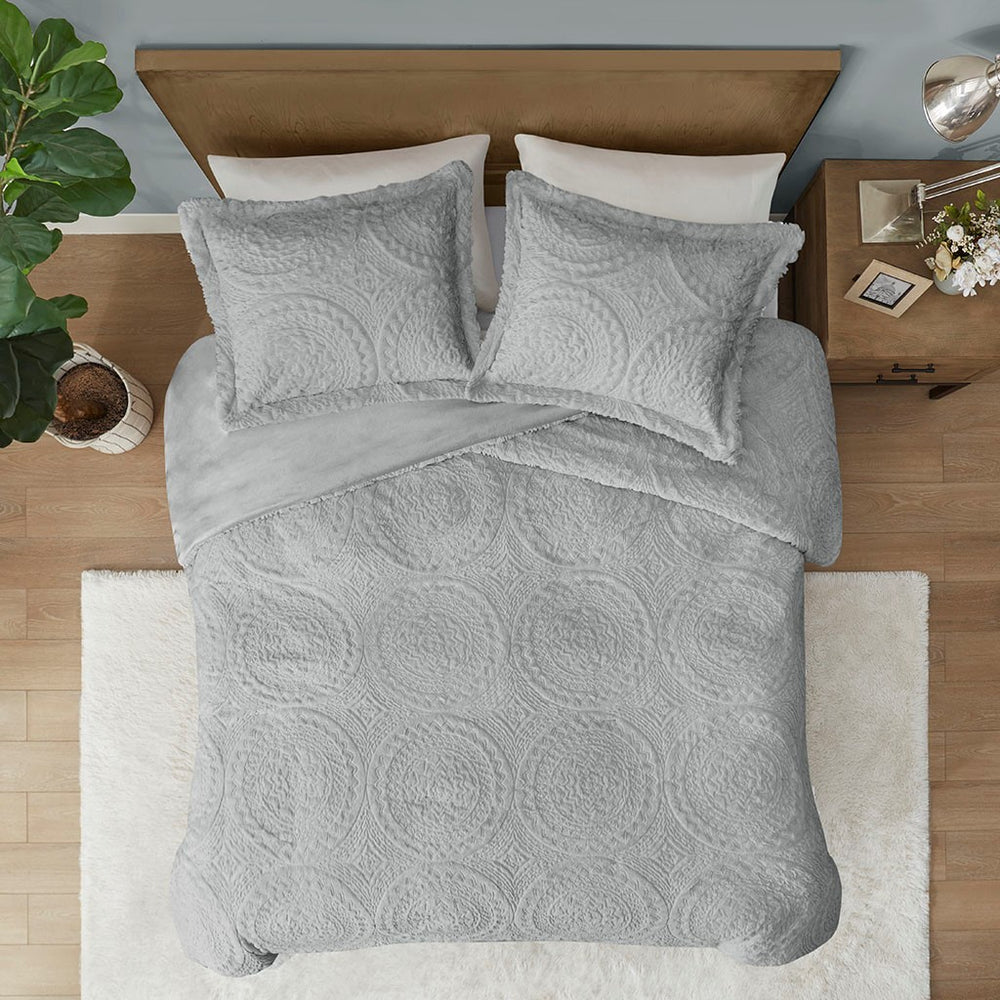Full/Queen Embroidered Medallion Faux Fur     Comforter Mini Set Media 11