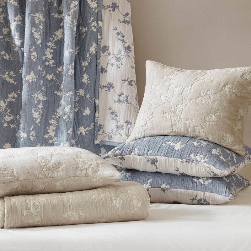 3 Pieces King Jacquard Cotton Gauze Quilt Set,Blue