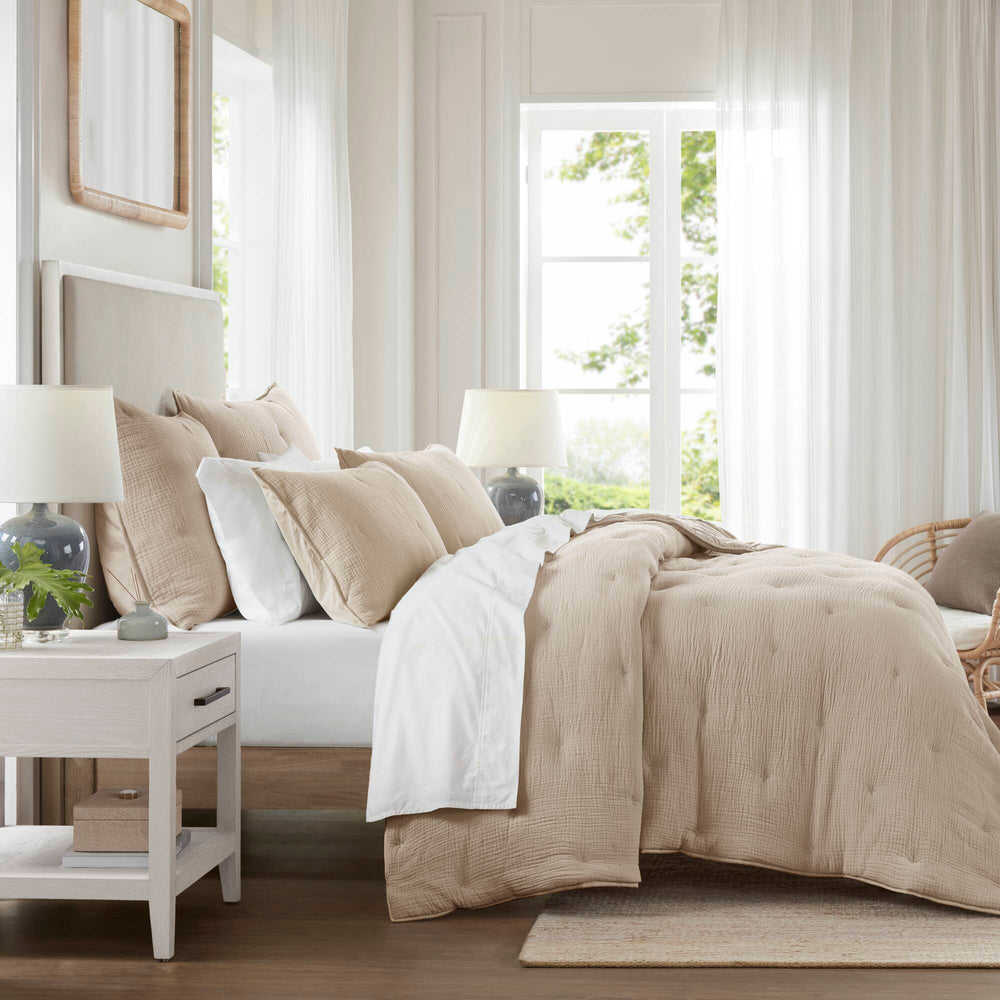 3-Piece King Cotton  Embroidered Quilt Set,Taupe Media 25