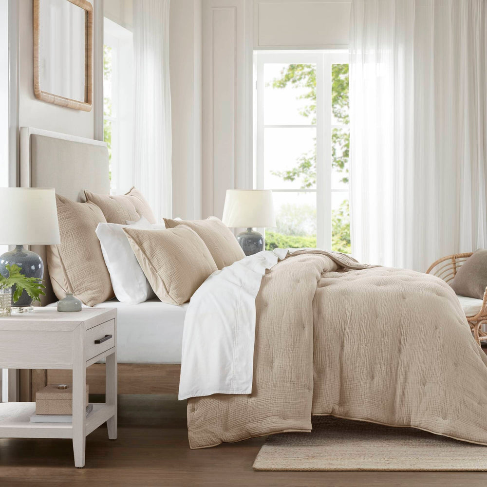 3-Piece King Cotton  Embroidered Quilt Set,Taupe Media 25