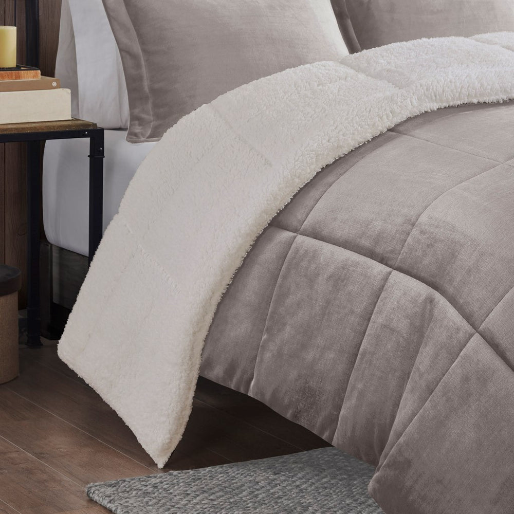 King Plush to Sherpa Down Alternative Comforter Set Media 4