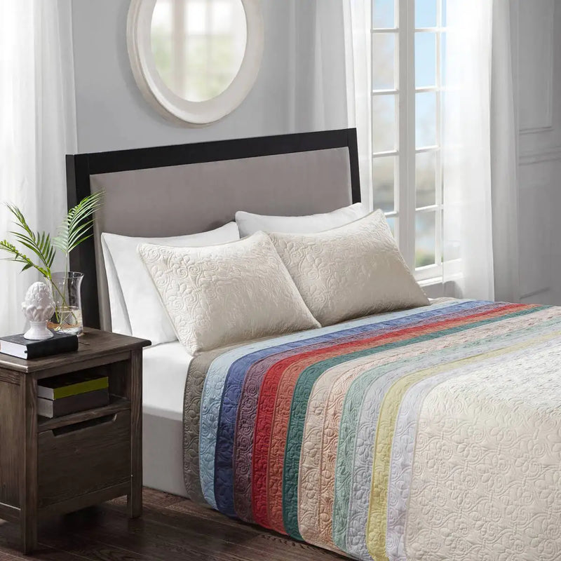 3 Piece Reversible Bedspread Set