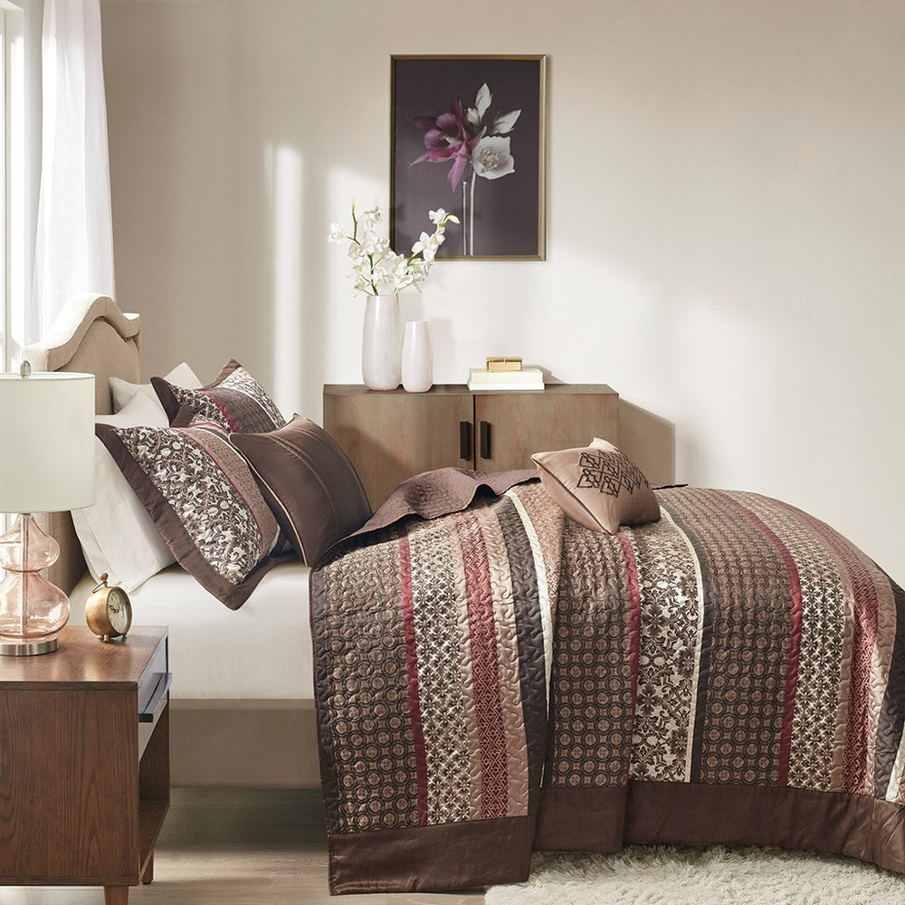 5 Piece Reversible Jacquard Bedspread Set Red King Media 2