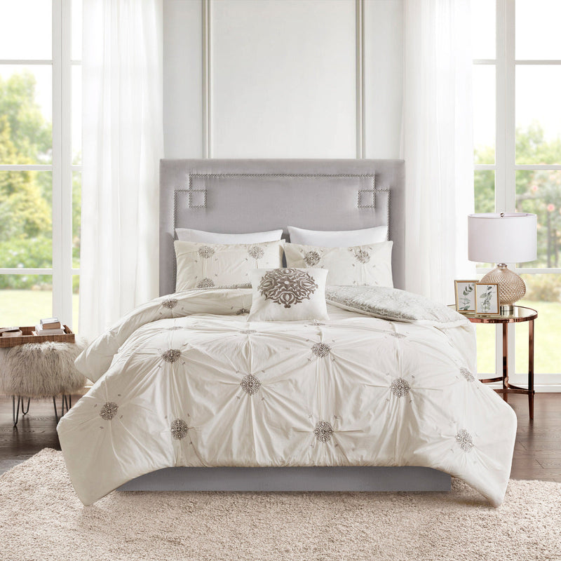 Full/Queen 4 Piece Embroidered Cotton Reversible Duvet Cover Set