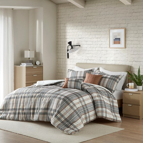 Full/Queen Plaid Comforter Set Media 3
