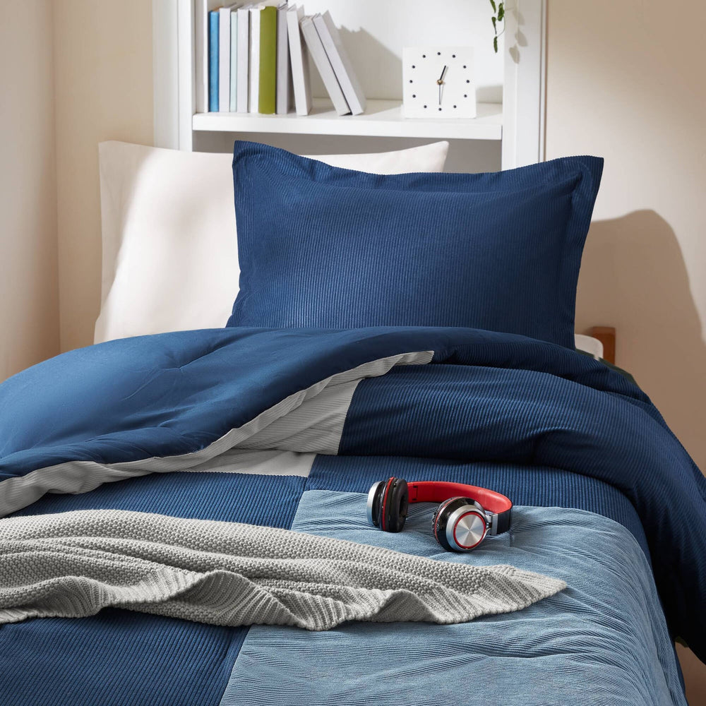 2 Pieces Twin/Twin XL Comforter Set,Blue Media 10