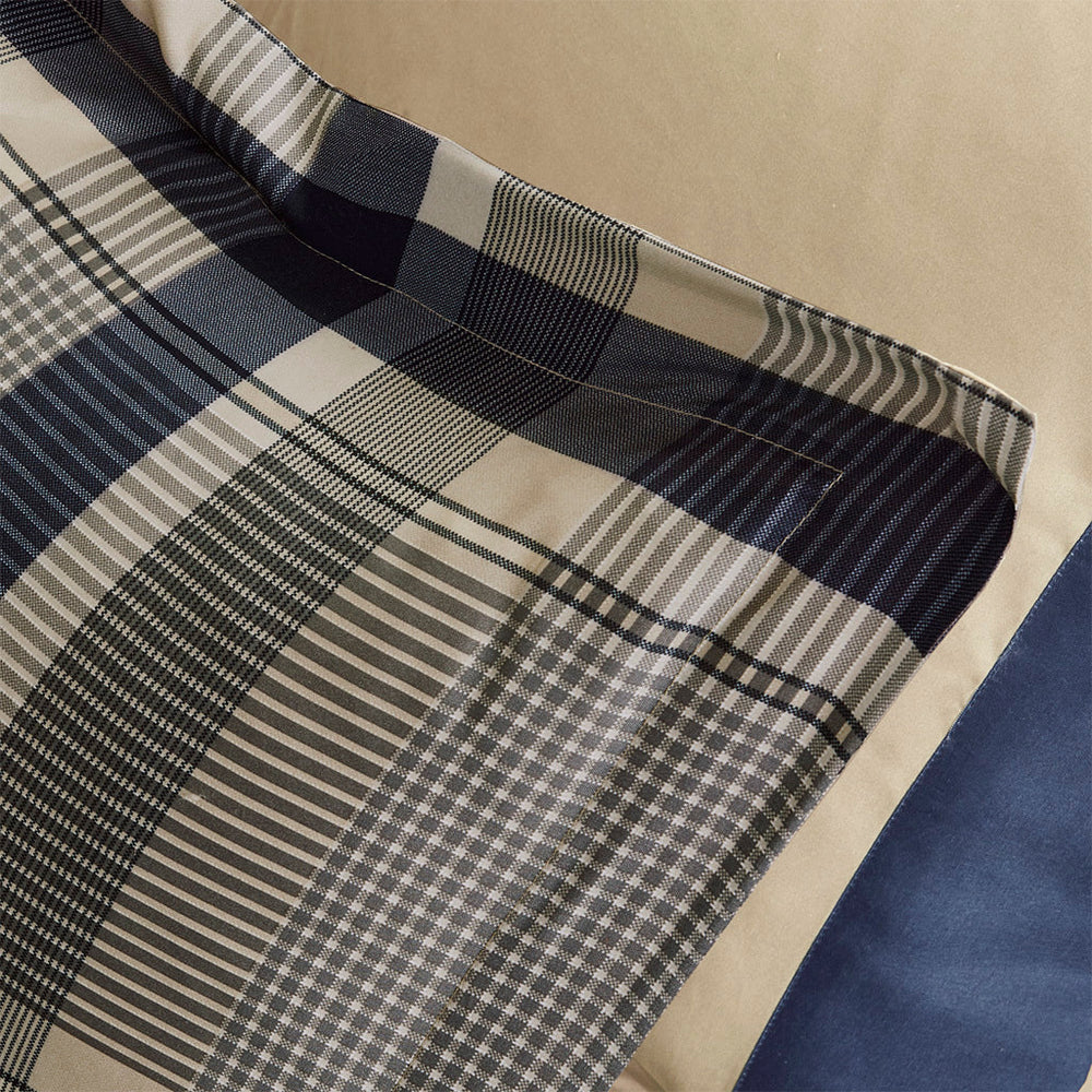 Queen Plaid Comforter Set with Bed Sheets Media 14