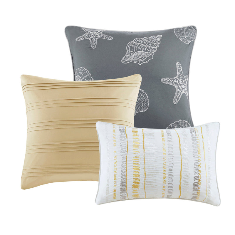 6 Piece Printed Quilt Set with Throw Pillows Yellow Full/Queen