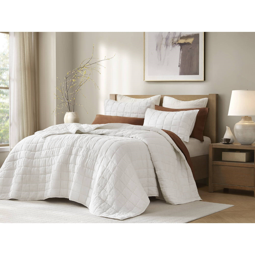 3-Piece King/Cal King Linen Garment Washed Quilt Set,White Media 4