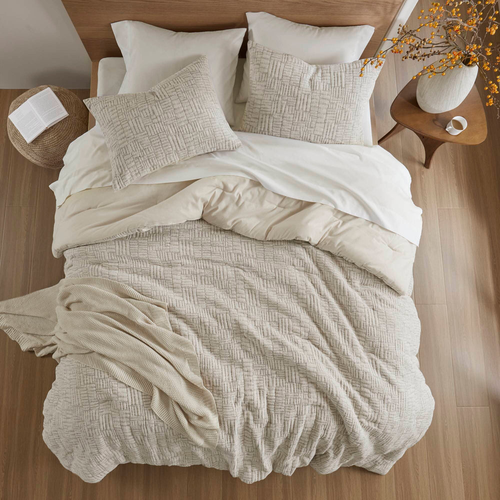 3 Piece Oversized Cotton Matelasse Comforter Set-Full/Queen Media 4