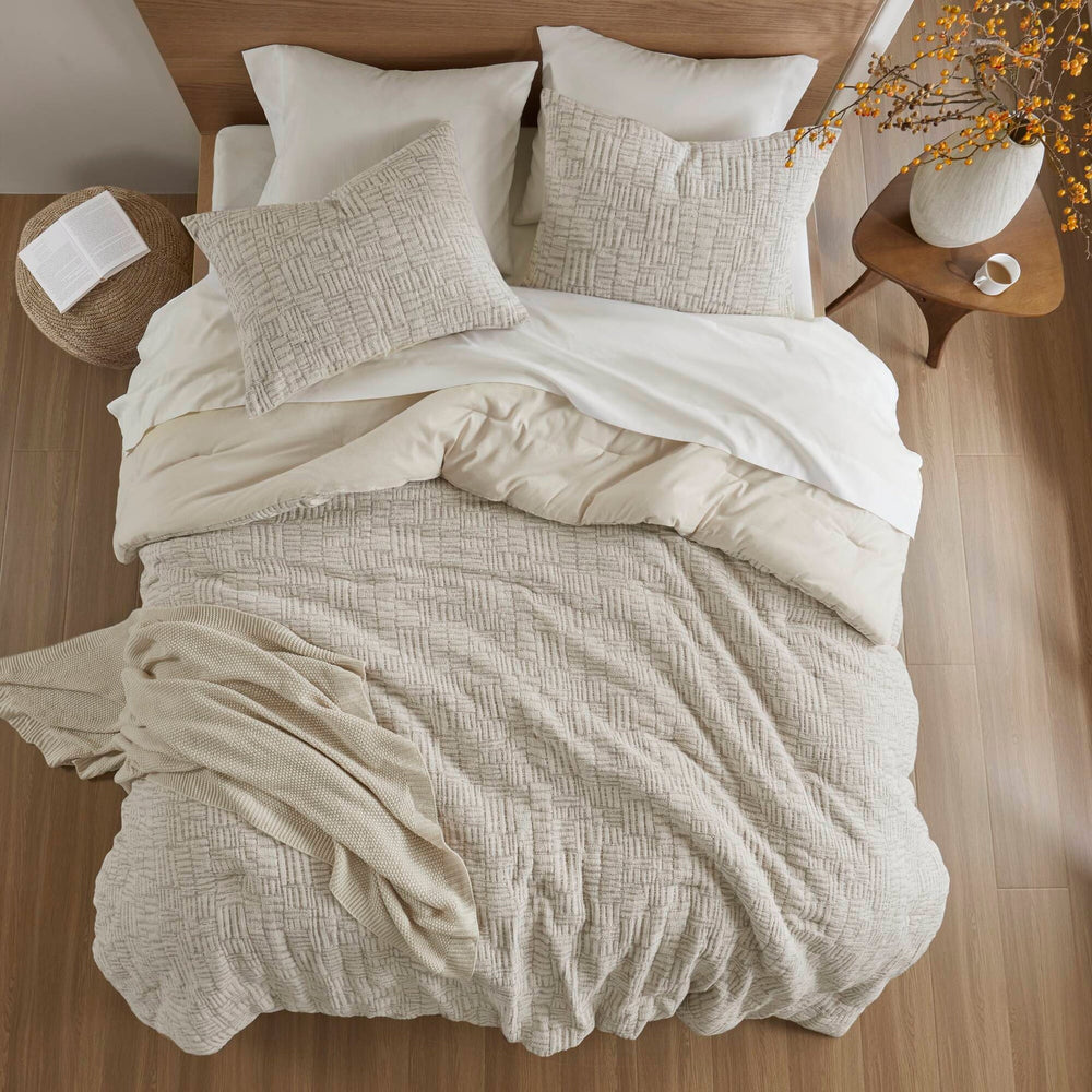 3 Piece Oversized Cotton Matelasse Comforter Set-Full/Queen Media 4