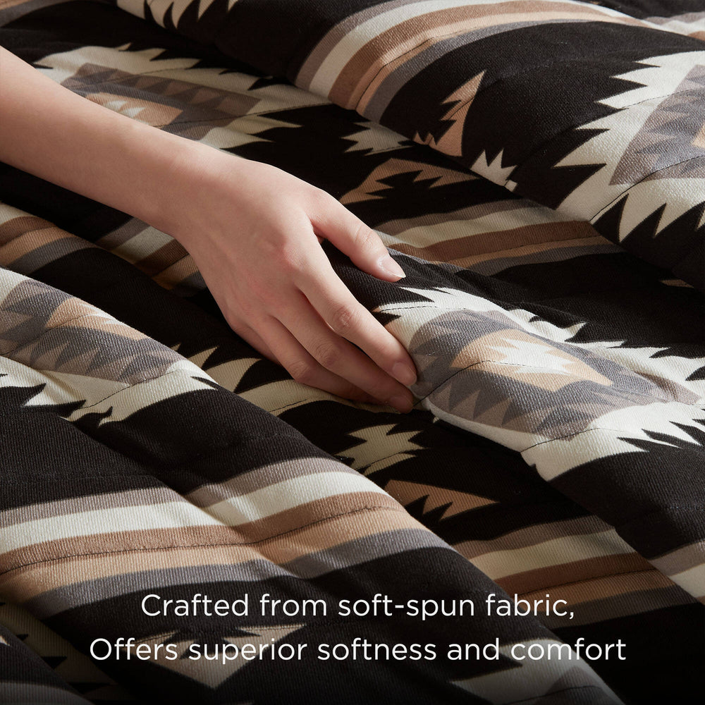 3- Piece King/Cal King Quilt Mini Set Media 9