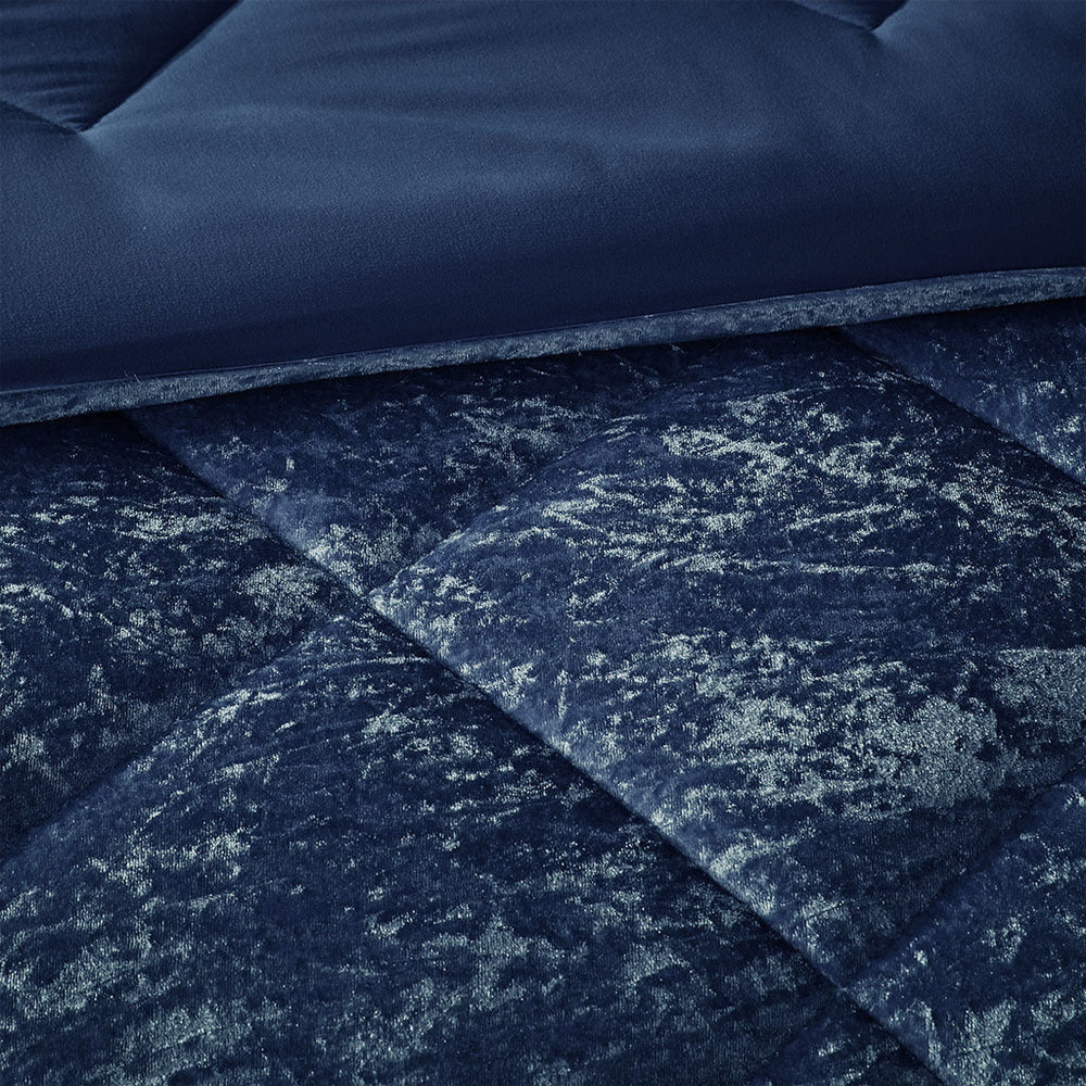 Twin/Twin XL Velvet Comforter Set with Throw Pillow Media 8