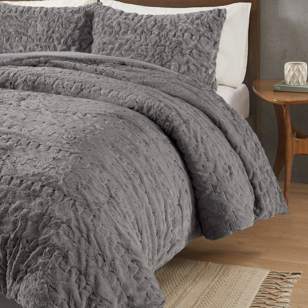 King/Cal King Ruched Fur Down Alternative Comforter Set Media 2