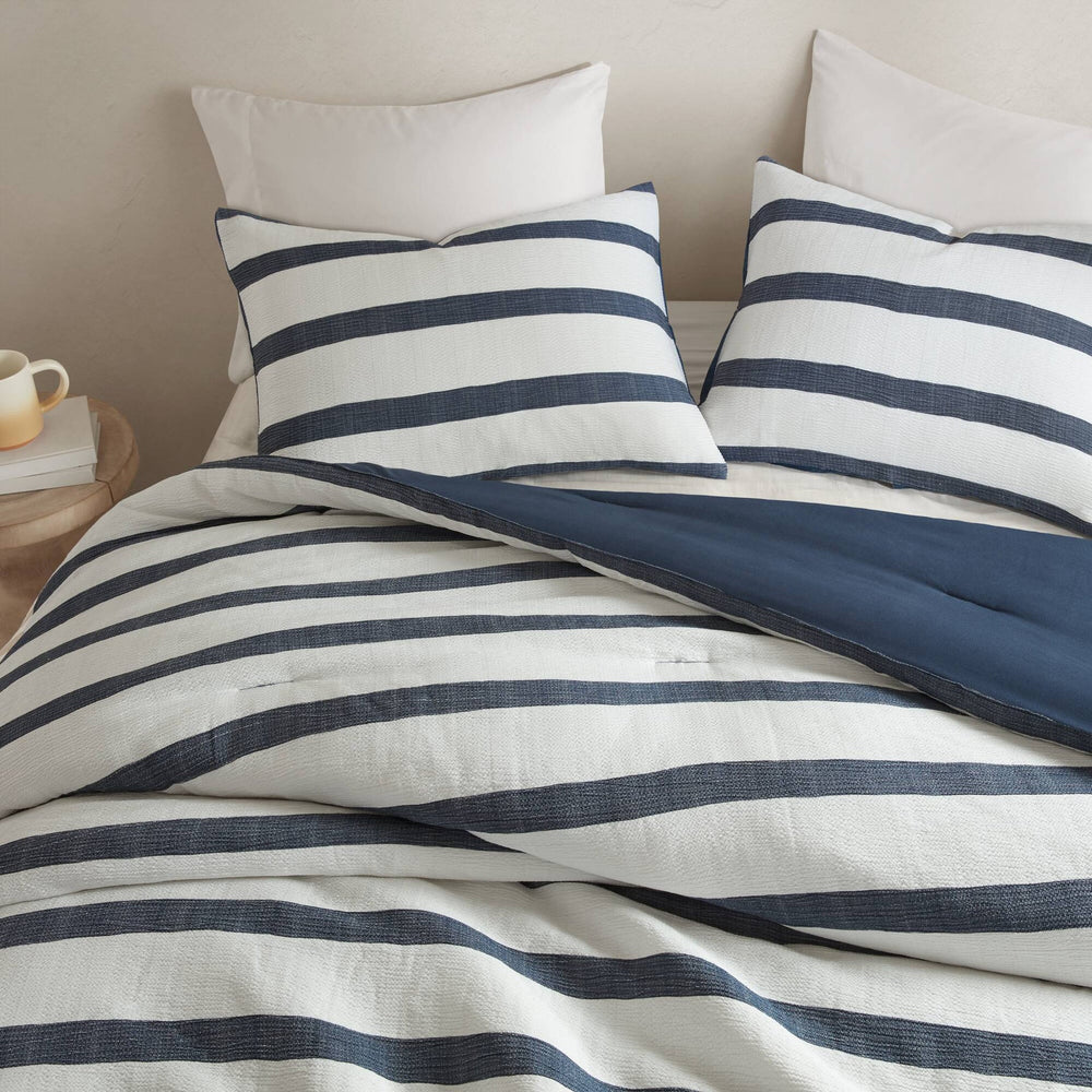 3-Piece Full/Queen Yarn-dyed striped comforter Media 15