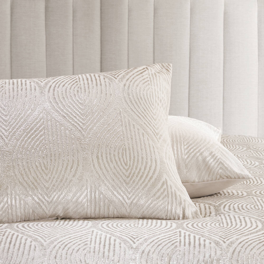 10- Piece Queen Jacquard Comforter Set Media 12