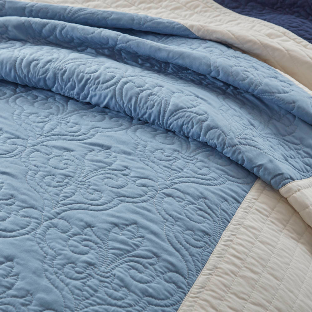 7-Piece King/Cal King 7 Piece Quilt Set with Euro Shams and Throw Pillows,Navy Media 13