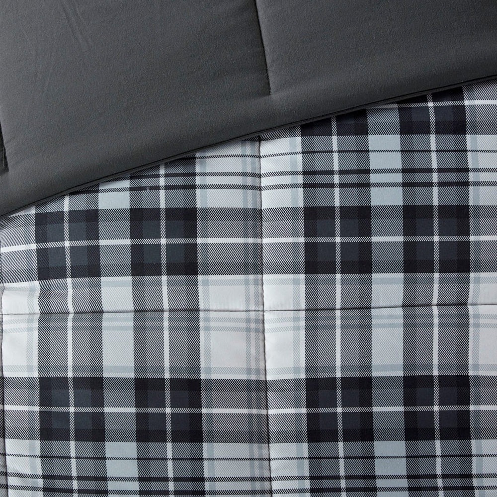 King/Cal King 3M Scotchgard Down Alternative All Season Comforter Set Media 4