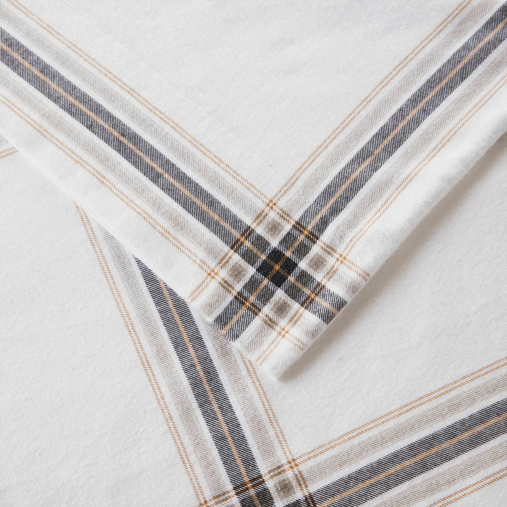 4 PCS Full Sheet Set Tan Plaid Media 16