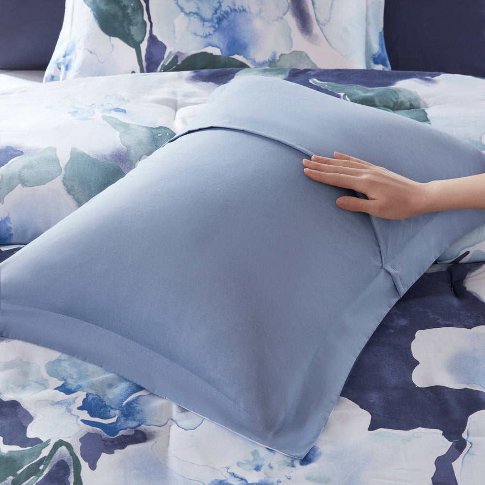 7- Piece Queen Comforter Set Media 8