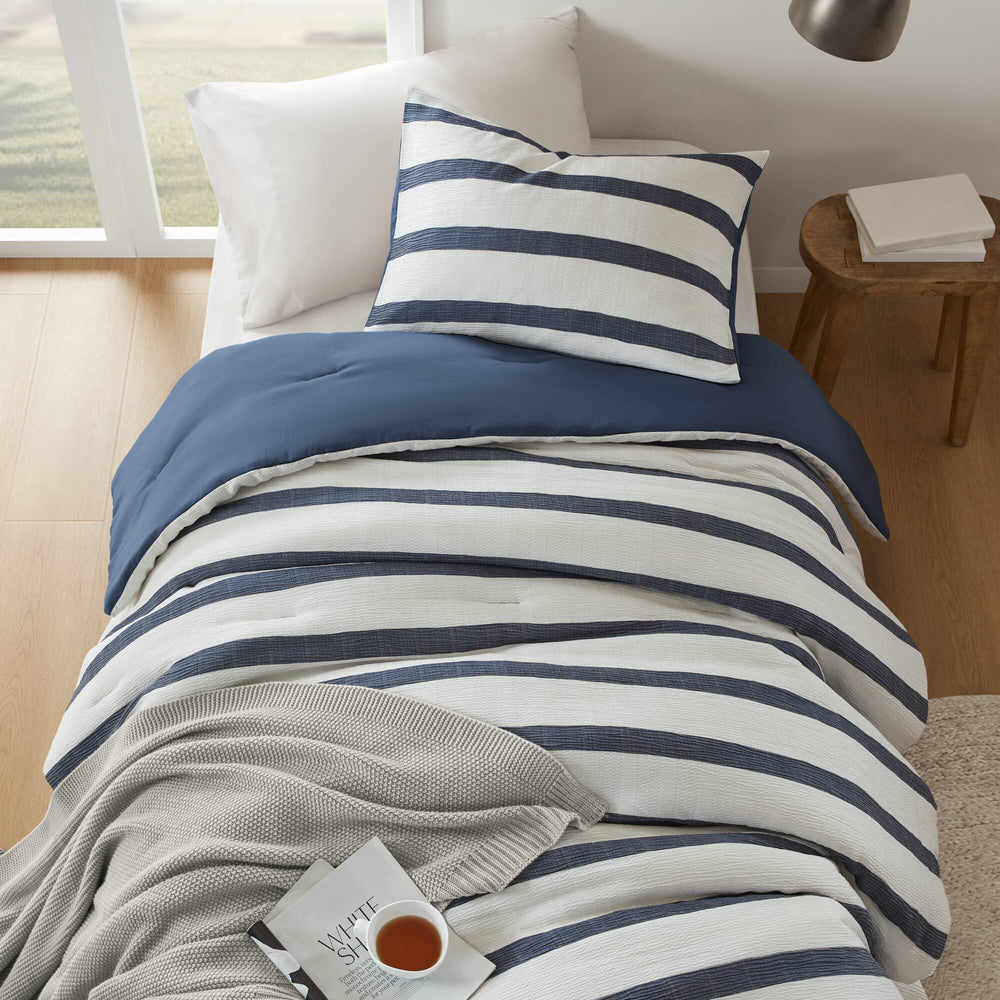 2-Piece Twin/Twin XL Yarn-dyed striped comforter Media 13