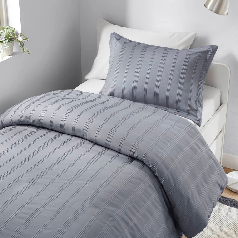 2-Piece Twin/Twin XL Woven Striped Duvet Set Media 18