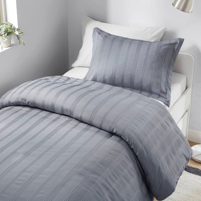 2-Piece Twin/Twin XL Woven Striped Duvet Set