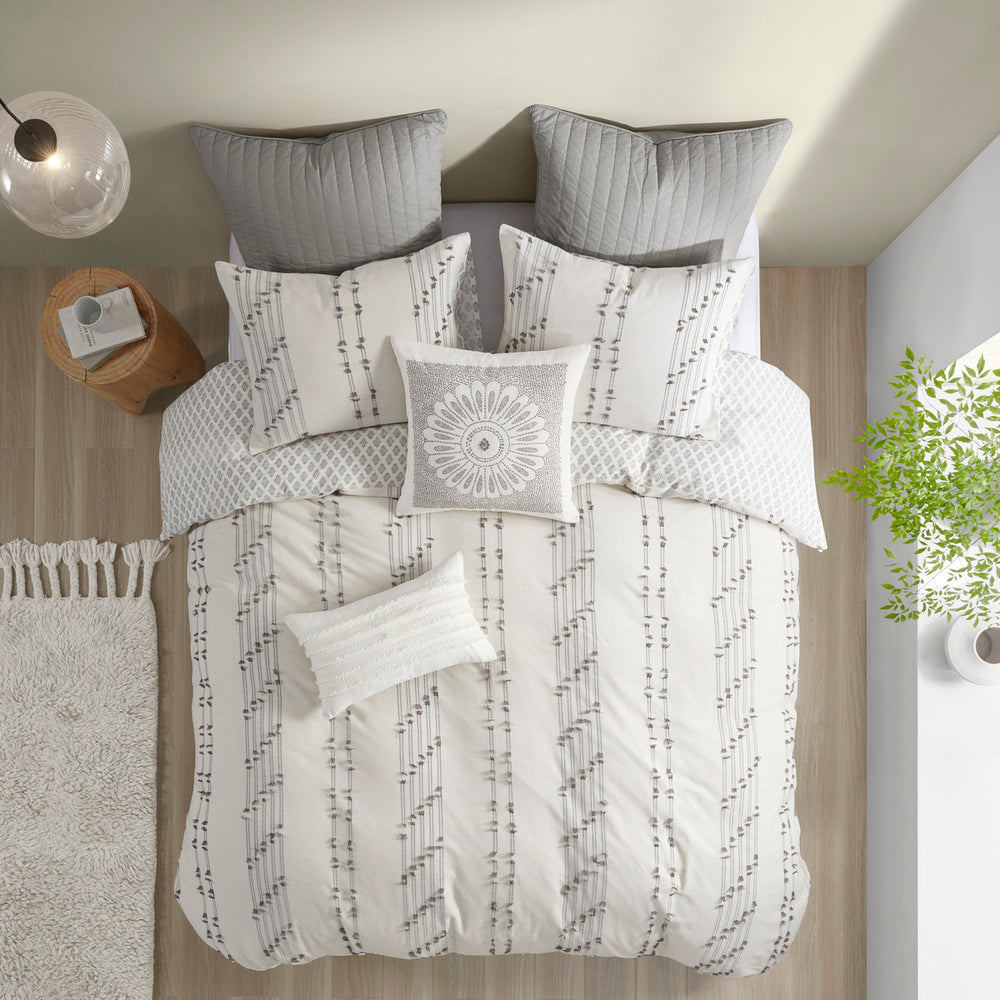 King/Cal King 3 Piece Cotton Jacquard Duvet Cover Set Media 2
