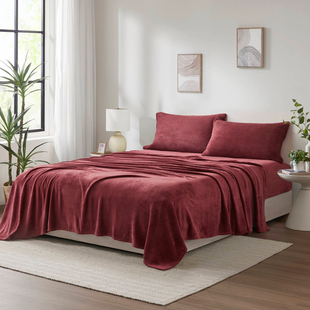 4 PCS Queen Micro Plush Sheet Set Burgundy Media 1
