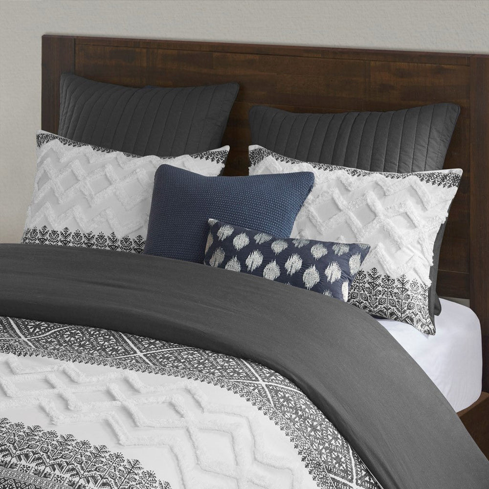 3 Piece Cotton Comforter Set with Chenille Tufting Gray King/Cal King Media 20