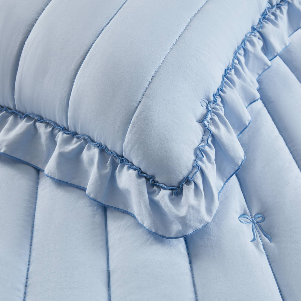 3- Piece Full/Queen Quilt Mini Set Media 14