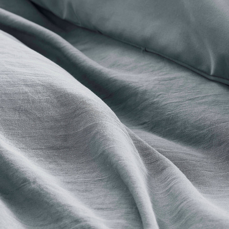 2-Piece Twin/Twin XL Soft Washed Pleated Comforter Set