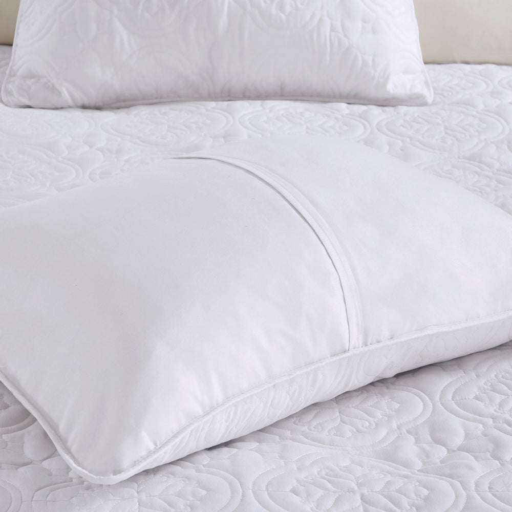 3 Piece Reversible Bedspread Set White Full/Queen Media 3